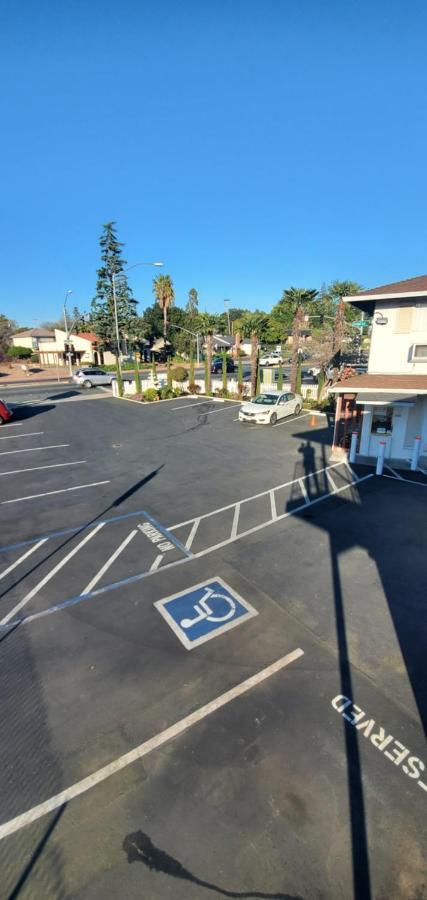 קונקורד Valley Motel מראה חיצוני תמונה